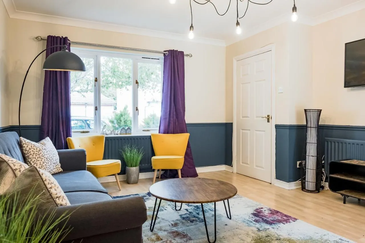 Um Living Stays - Sleeps 7 Cambridge  United Kingdom