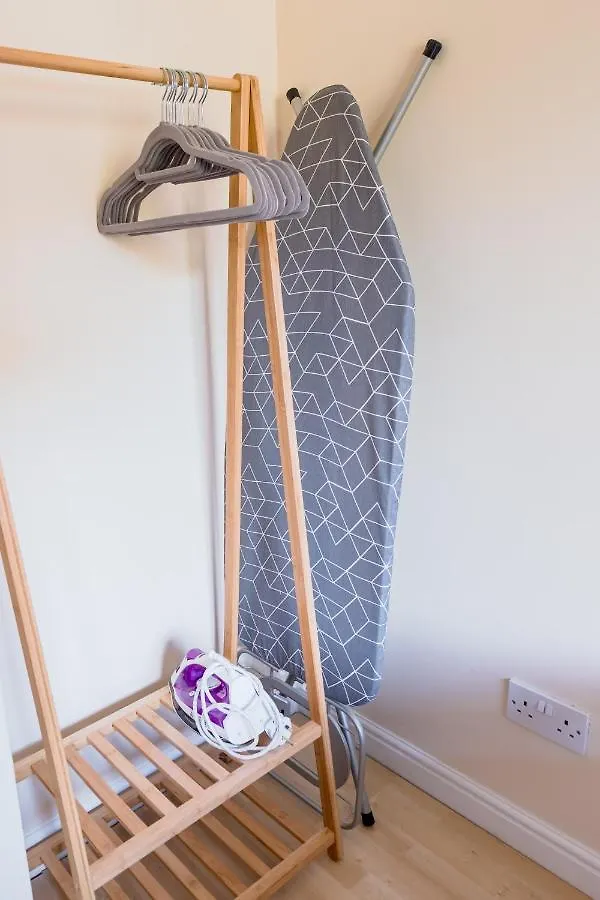 Apartment Um Living Stays - Sleeps 7 Cambridge  United Kingdom