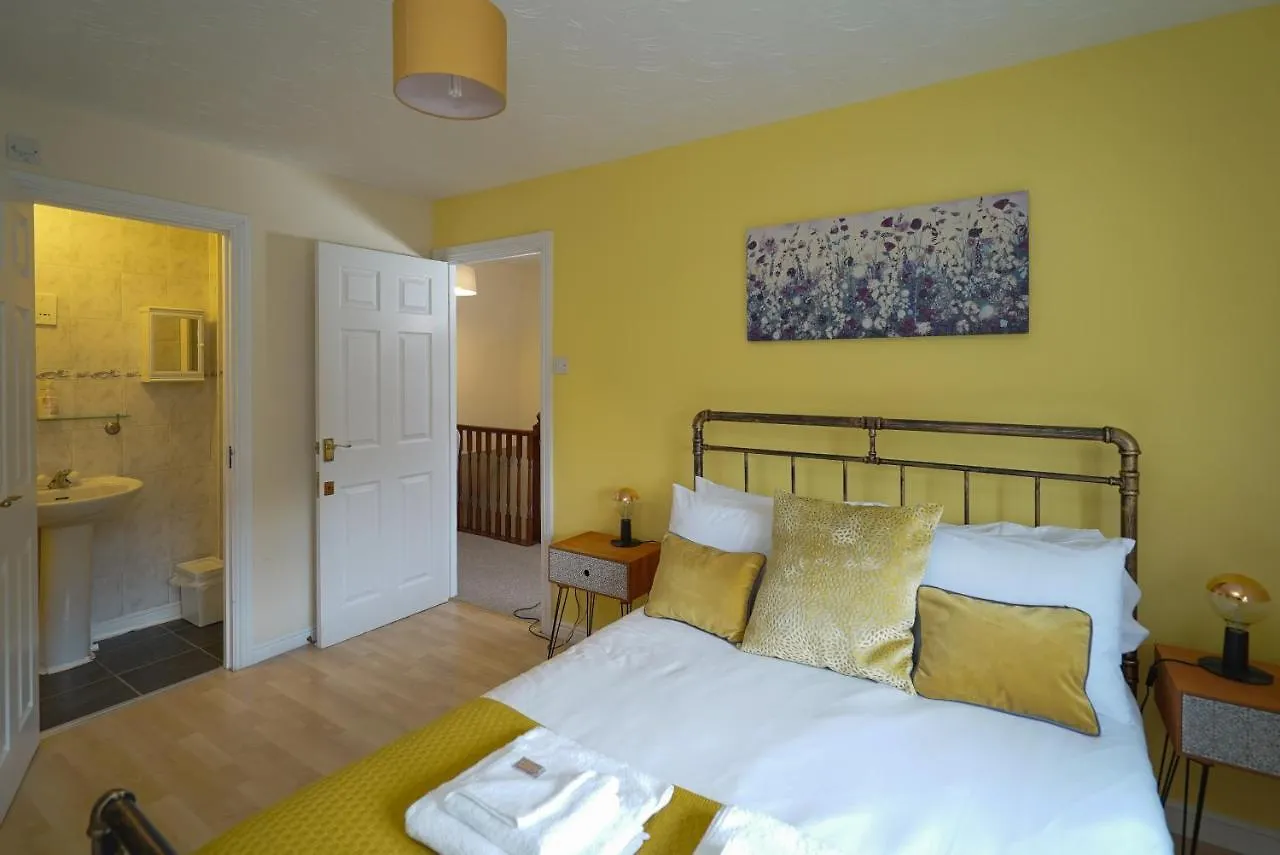 Um Living Stays - Sleeps 7 Cambridge  Apartment Cambridge (Cambridgeshire)